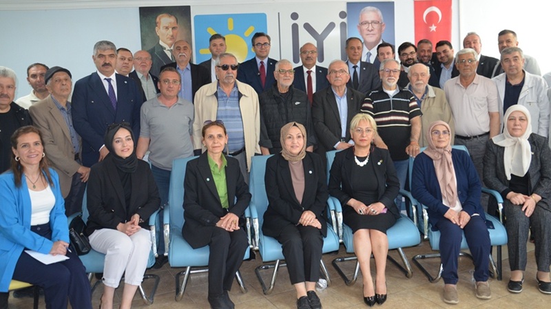 Konya’da partisinin il binasında açıklamalarda bulunan İYİ Parti Genel Başkan