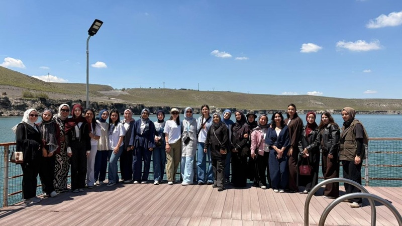 Konya Büyükşehir Belediyesi Lise Medeniyet Akademileri’nde düzenlenen coğrafya gezi programı