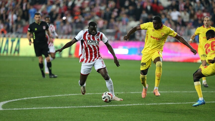 Trendyol Süper Lig’in 34. ve son haftasında Samsunspor, sahasında Göztepe’yi