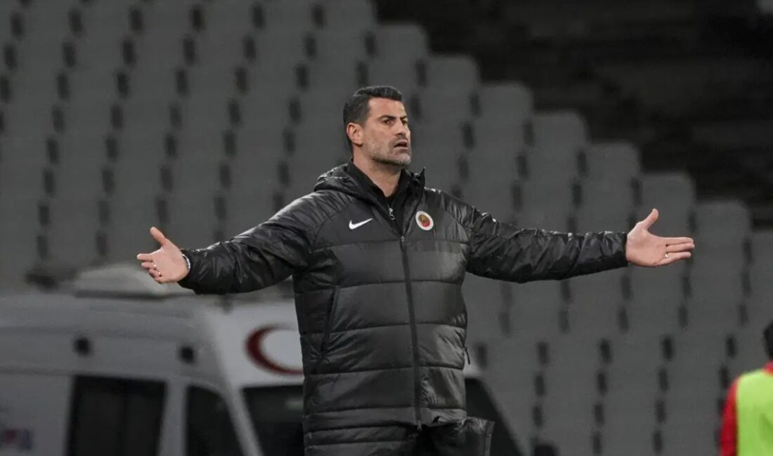 Trendyol Süper Lig ekiplerinden Gençlerbirliği, teknik direktör Volkan Demirel ile