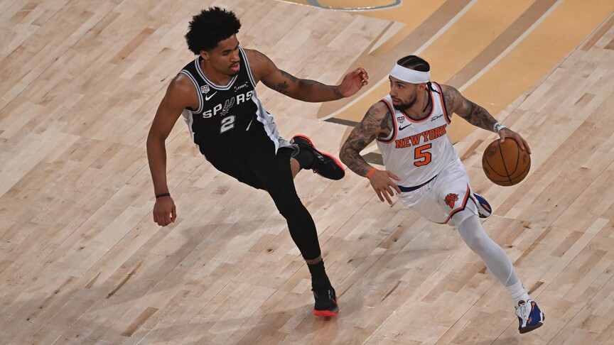 Amerikan Basketbol Ligi'nde (NBA) New York Knicks, San Antonio Spurs'ü