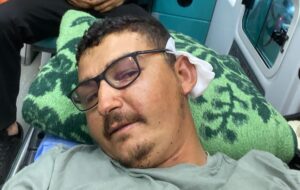 Konya’nın Altınekin ilçesinde, yaklaşık 10 kişilik grubun saldırısına uğrayan esnaf