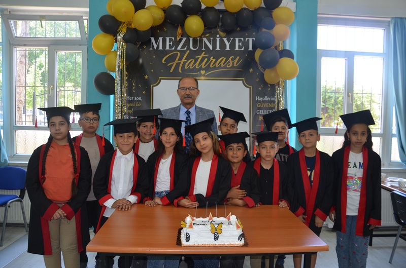 Konya’nın köklü eğitim kurumlarından Nesrin ve Ayşegül Kardeşler İlkokulu, 2025-2026