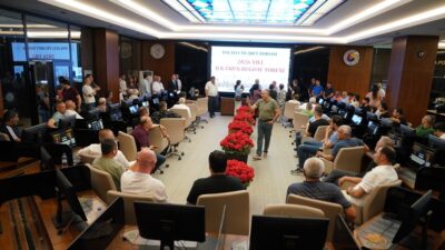 Ankara’nın Polatlı ilçesinde hasat sezonunun ilk buğdayı, Polatlı Ticaret Borsasında