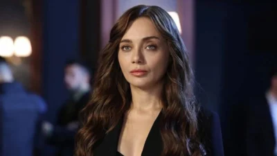Oyuncu Damla Sönmez’in, yaklaşık 2 yıldır birlikte olduğu menajer İlkay