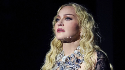 Hayatını konu alacak biyografi filmi uzun süredir tamamlanamayan Madonna, projenin