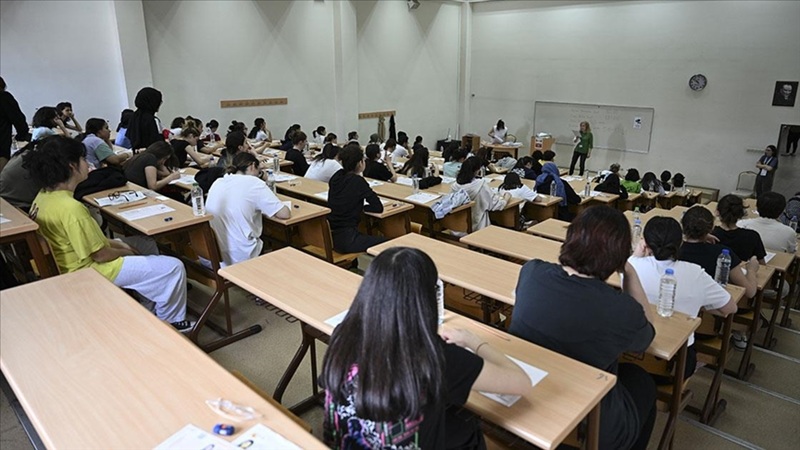 YKS’ye sayılı günler kala adayların ve ailelerin sınav stresini doğru