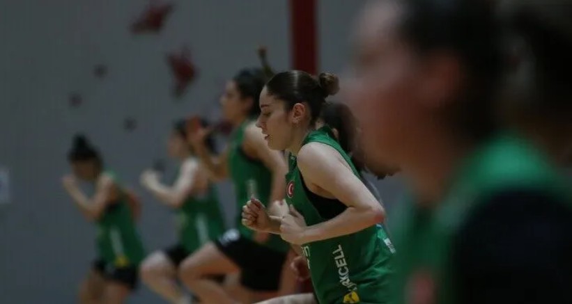 FIBA 20 Yaş Altı Kızlar Avrupa Şampiyonası’nda mücadele eden 20