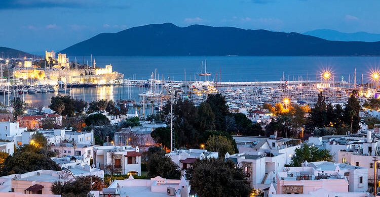 Turizm sezonunun en hareketli döneminde Bodrum’daki bazı otellerin beklenen doluluğa