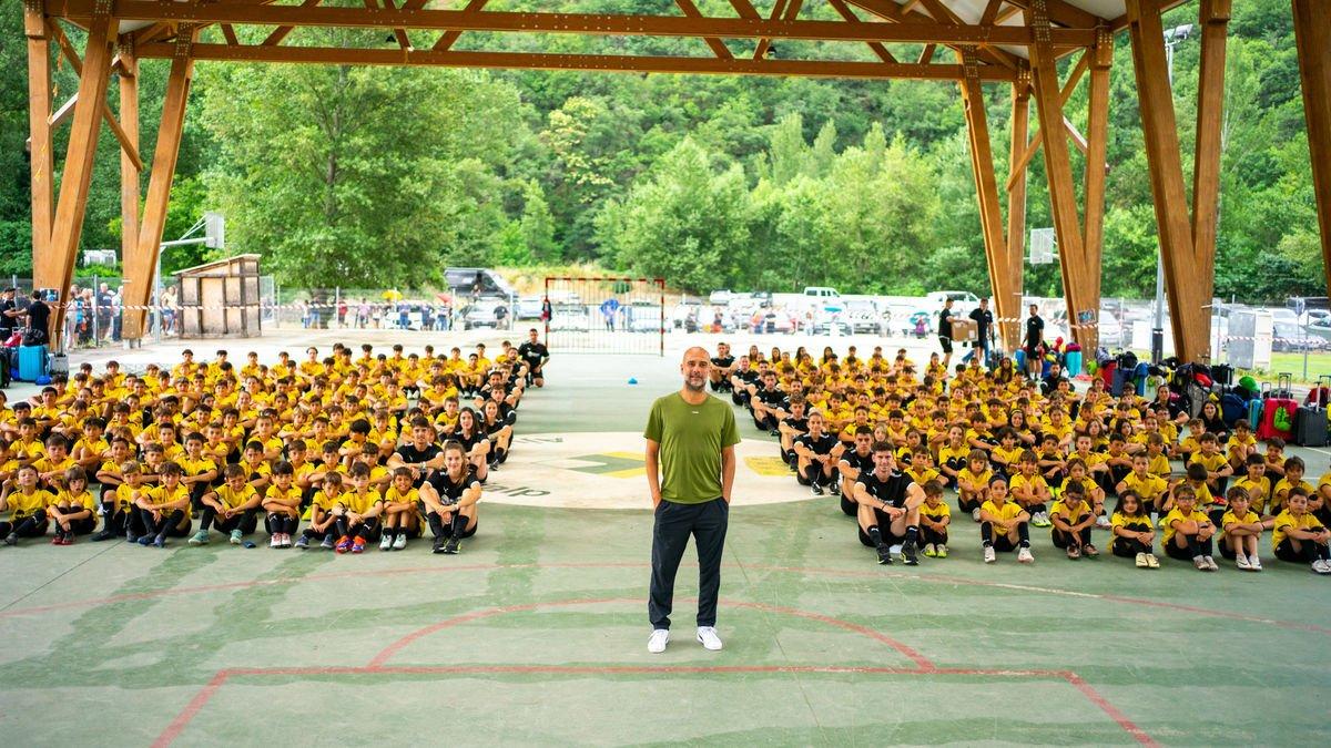 Manchester City’deki 10 yıllık görevini tamamlayan İspanyol teknik direktör Pep