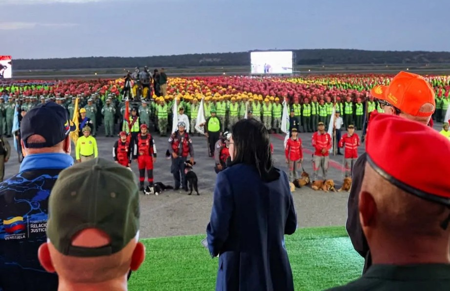 Venezuela’da meydana gelen çifte depremin ardından enkaz altında kalan 38