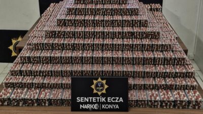 Konya’da narkotik ekiplerinin durdurduğu araçta 124 bin 376 sentetik ecza