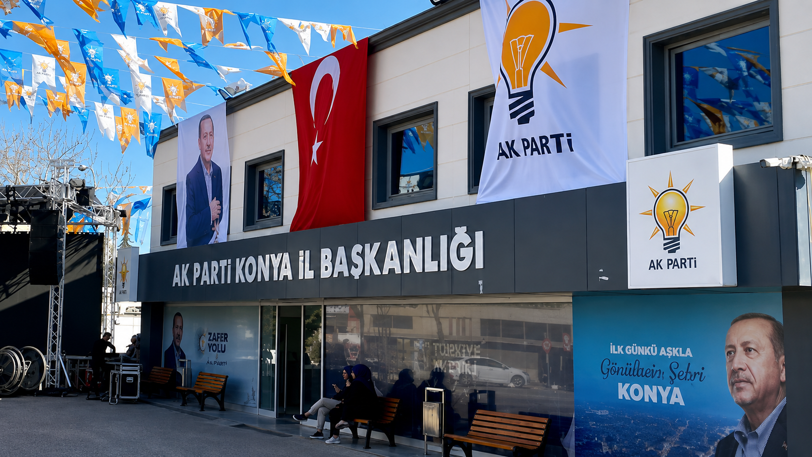 AK Parti Konya teşkilatında Akşehir ve Kulu ilçe başkanlıklarında yaşanan