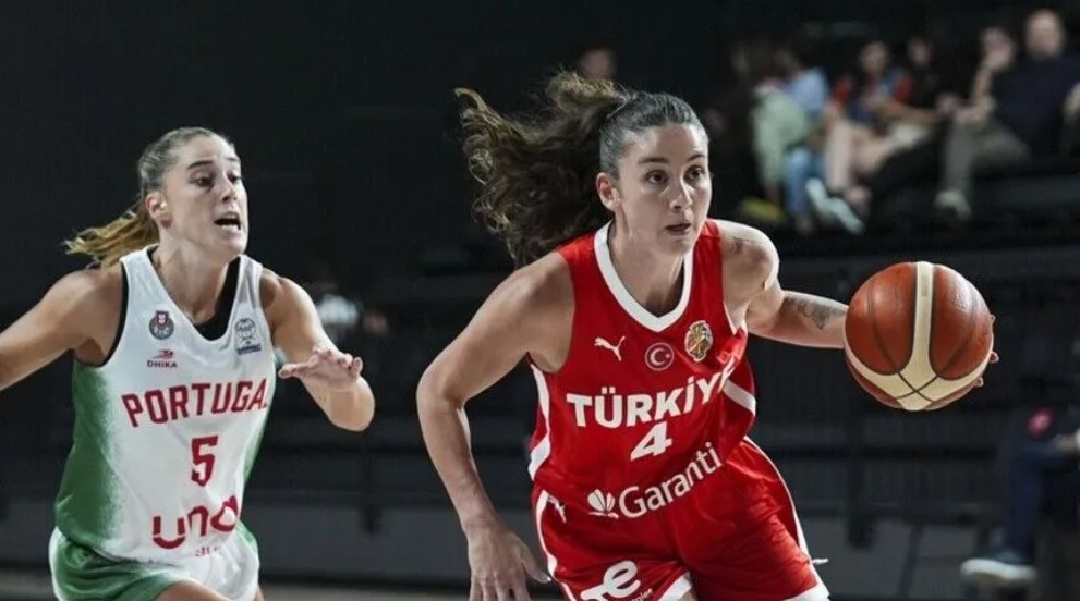 Dünya Kupası hazırlıklarını sürdüren A Milli Kadın Basketbol Takımı, İstanbul’da