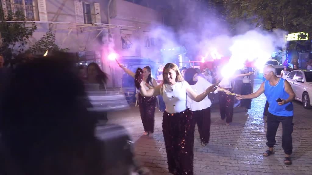 İzmir’in Torbalı ilçesine bağlı Dağkızılca Mahallesi’nde ilk kez düzenlenen “Şalvar
