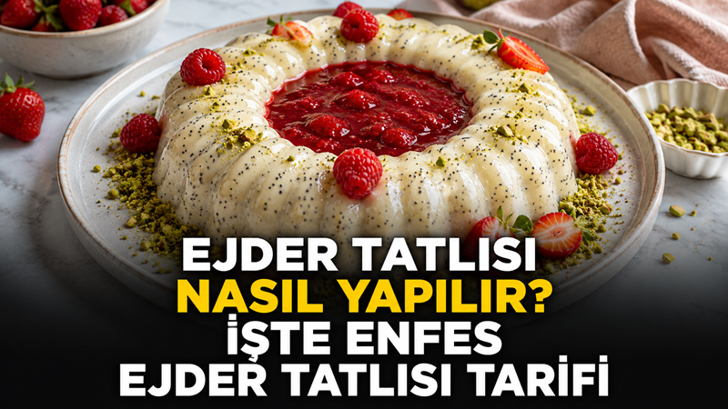 İrmikli ve haşhaşlı muhallebinin frambuaz ile çilekten hazırlanan meyve sosuyla