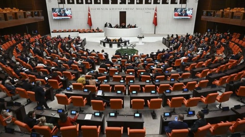 Türkiye Büyük Millet Meclisi Genel Kurulu, 28. Dönem 4. Yasama