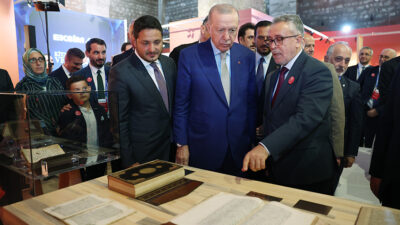 Cumhurbaşkanı Recep Tayyip Erdoğan, İstanbul’da düzenlenen “Kitaba Vefa: Cilt Sanatı