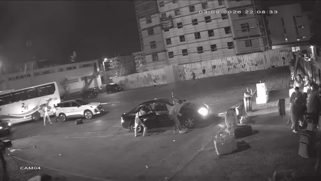 İstanbul’un Sultanbeyli ilçesinde, terör örgütü DEAŞ’la bağlantılı olduğu ve Türkiye’de