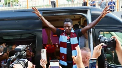 Trabzonspor’un Danimarka ekibi Midtjylland’dan kadrosuna kattığı 22 yaşındaki forvet Franculino