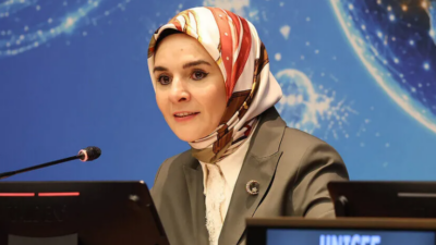 Aile ve Sosyal Hizmetler Bakanı Mahinur Özdemir Göktaş, çocukların dijital