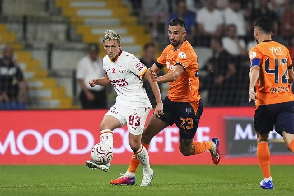 Trendyol Süper Lig’in 4. haftasında İstanbul Başakşehir’e konuk olan Galatasaray,