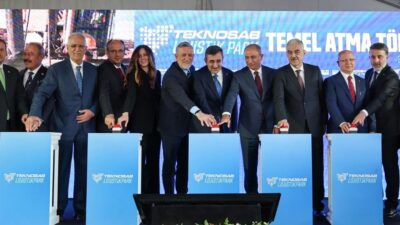 Cumhurbaşkanı Yardımcısı Cevdet Yılmaz, Bursa Teknoloji Organize Sanayi Bölgesi’nde düzenlenen