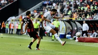 Trendyol Süper Lig’in 6. haftasında Corendon Alanyaspor, deplasmanda Arca Çorum