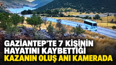 Gaziantep-Osmaniye kara yolunun kırsal Acaroba yakınlarında yolcu midibüsü ile otomobilin