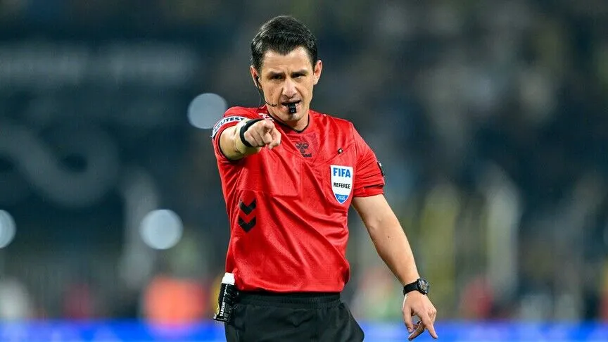FIFA kokartlı hakem Halil Umut Meler, Çekya ile İngiltere arasındaki