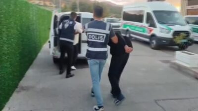 Konya’nın Selçuklu ilçesinde bir vatandaşı telefonla arayarak kendilerini polis ve