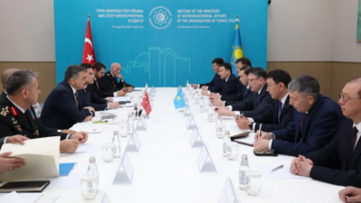 Türkiye ile Kazakistan, iki ülkenin topraklarında yasal kalış hakkı bulunmayan