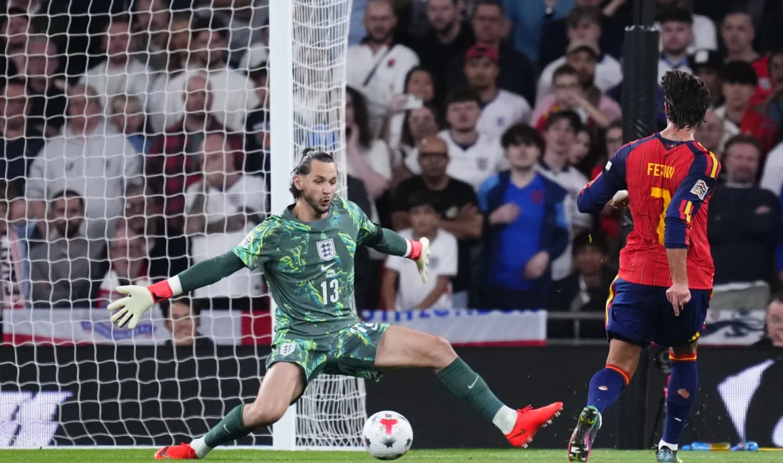 UEFA Uluslar A Ligi 3. Grup'ta oynanan maçta İspanya, deplasmanda