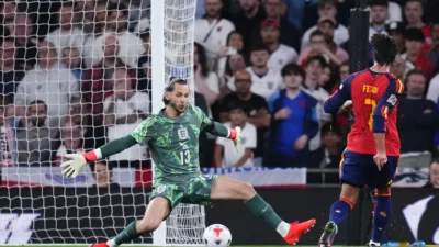 UEFA Uluslar A Ligi 3. Grup'ta oynanan maçta İspanya, deplasmanda