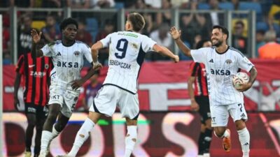 Trendyol Süper Lig’in 5. haftasında Kasımpaşa, deplasmanda Gençlerbirliği’ni 2-1 mağlup