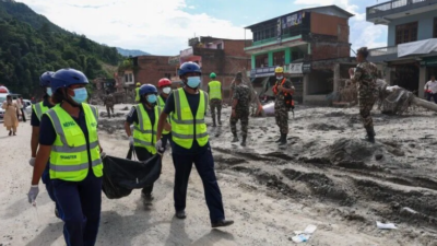 Nepal’in Çin sınırına yakın Rasuwa bölgesi ve çevresinde meydana gelen