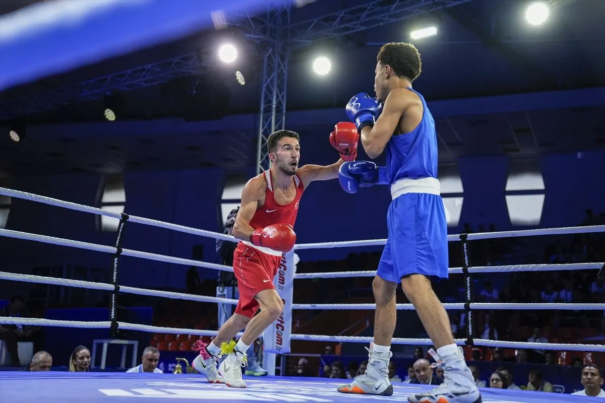 Bulgaristan’ın başkenti Sofya’da düzenlenen 2026 Avrupa Boks Şampiyonası’nda milli sporcular