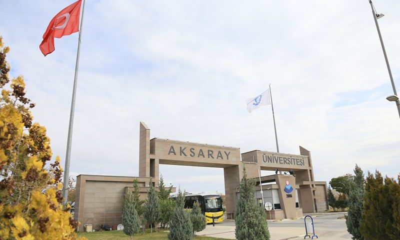 Aksaray Üniversitesi (ASÜ), Cumhuriyet'in 103. kuruluş yıl dönümünü 5 kilometrelik