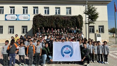Aksaray’da ilkokul ve ortaokul öğrencilerine etik değerler, akran zorbalığı, dijital