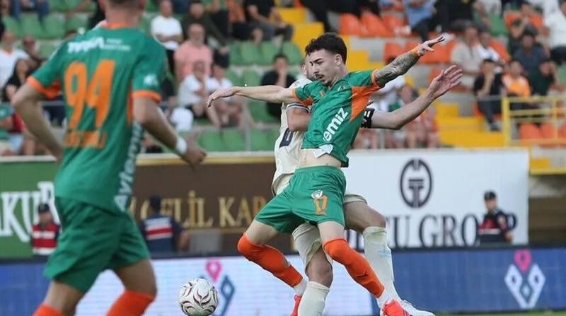 Trendyol Süper Lig’in 7. haftasında Corendon Alanyaspor ile Erzurumspor FK,