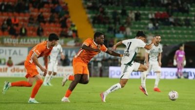 Trendyol Süper Lig'in 9. haftasının açılış maçında Kocaelispor, deplasmanda Corendon