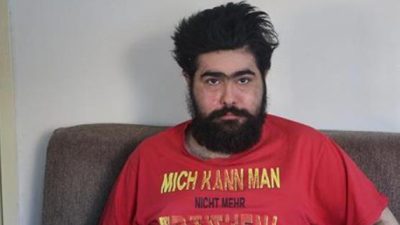 Kahramanmaraş merkezli depremlerde evini ve yakınlarını kaybeden 25 yaşındaki Barış