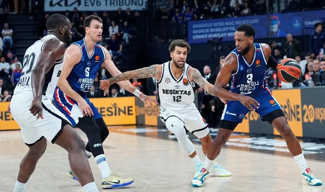 Basketbol Avrupa Ligi'nin (EuroLeague) 7. haftasında iki Türk takımını karşı