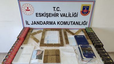 Eskişehir'de jandarma ekiplerinin tefecilik yaparak haksız kazanç elde ettikleri belirlenen