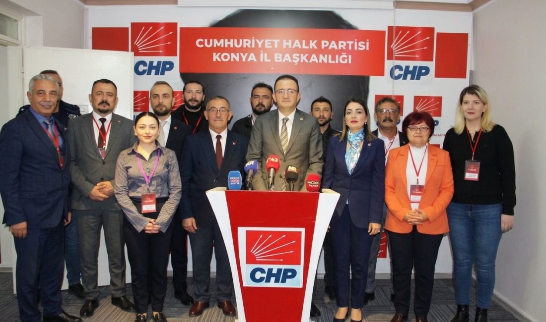 CHP Konya İl Başkanlığı tarafından düzenlenen basın toplantısında kentin su