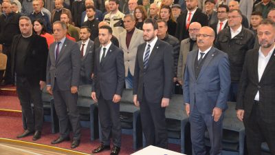İYİ Parti Konya Gençlik Kolları tarafından Cumhuriyet'in 103. yılı dolayısıyla