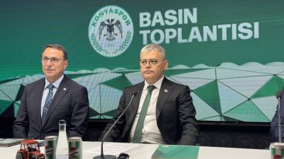 Trendyol Süper Lig ekiplerinden TÜMOSAN Konyaspor'un başkanı Ömer Atiker (sağ),