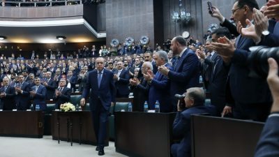 Cumhurbaşkanı Recep Tayyip Erdoğan, AK Parti TBMM Grup Toplantısı'nda fon