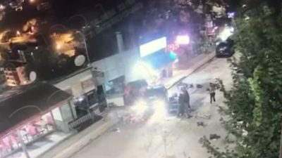 Tunceli’de kontrolden çıkan otomobilin bir büfeye girmesi sonucu 6 kişi