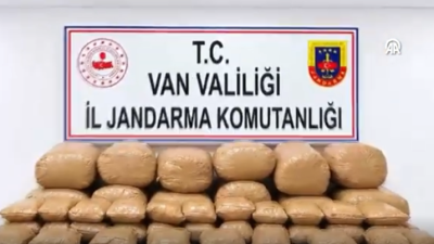Van’da jandarma ekiplerince düzenlenen operasyonda toplam 517 kilogram uyuşturucu madde